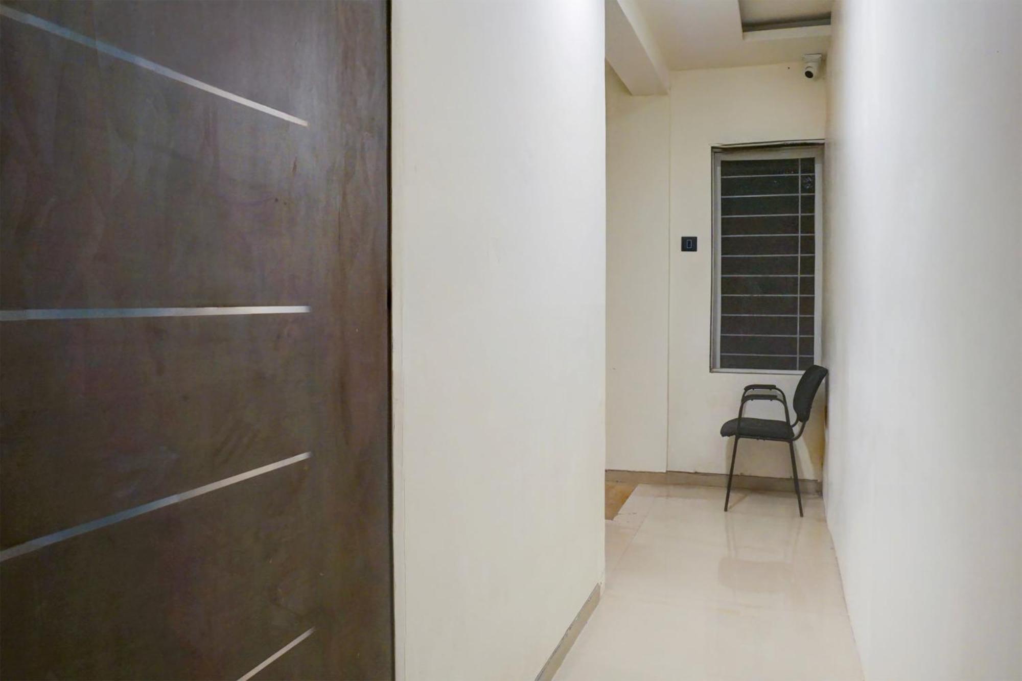 Hotel O The Highstreet Hometel Pune Bagian luar foto