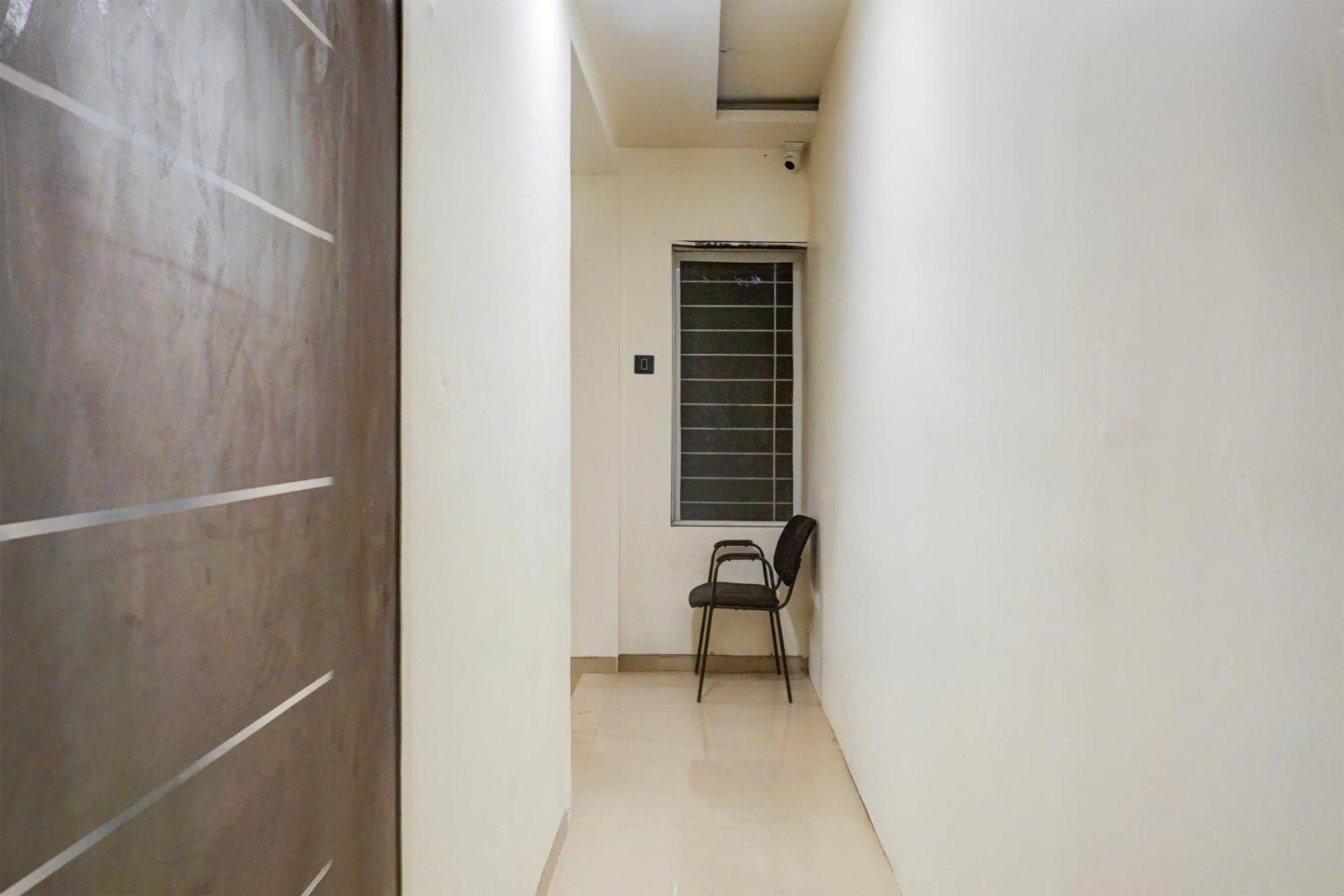 Hotel O The Highstreet Hometel Pune Bagian luar foto